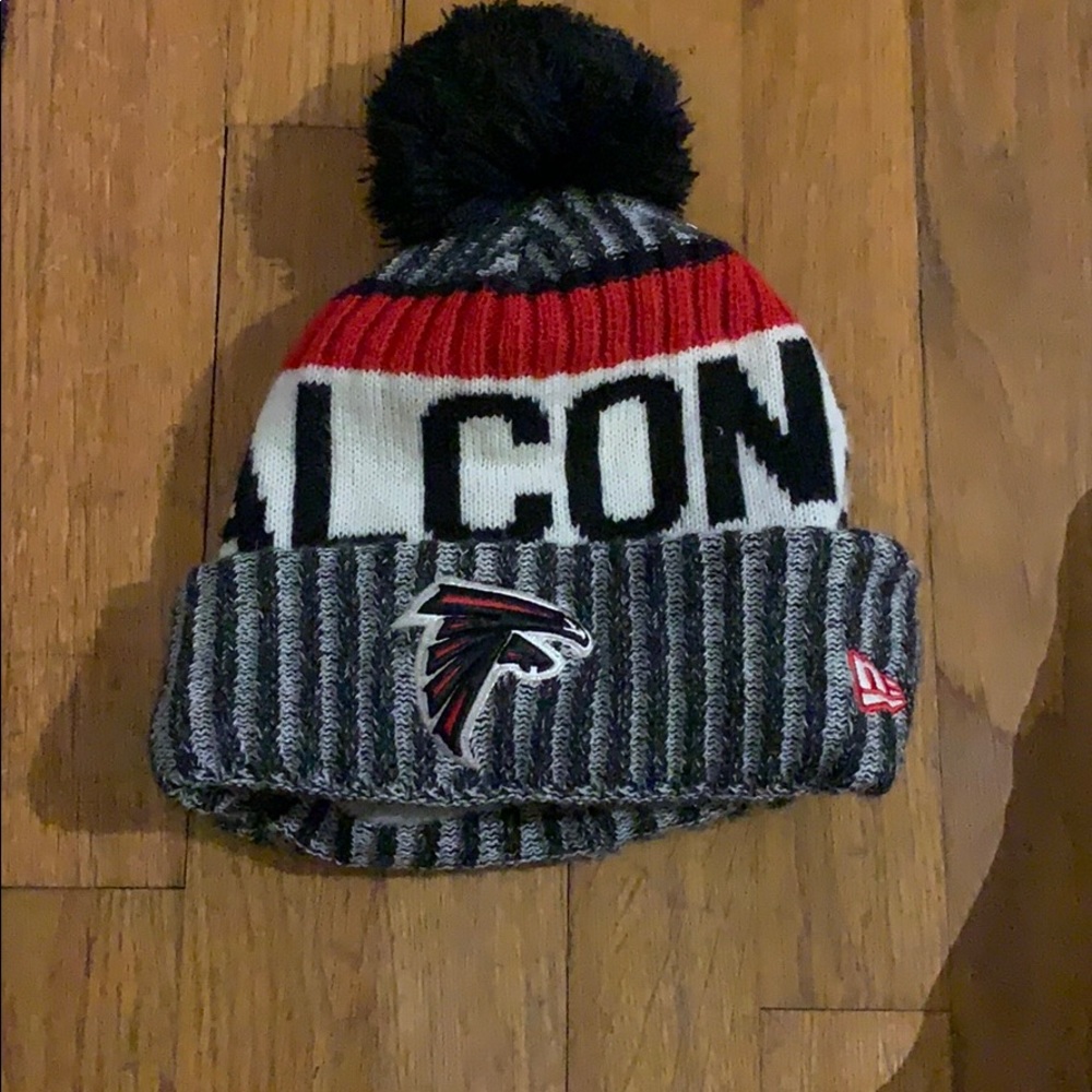 Nike falcons hat